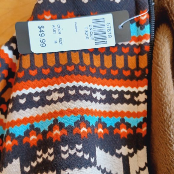 NWT! Lined Hoodie with Pockets and Front Zipper - (3700) - Picture 5 of 8